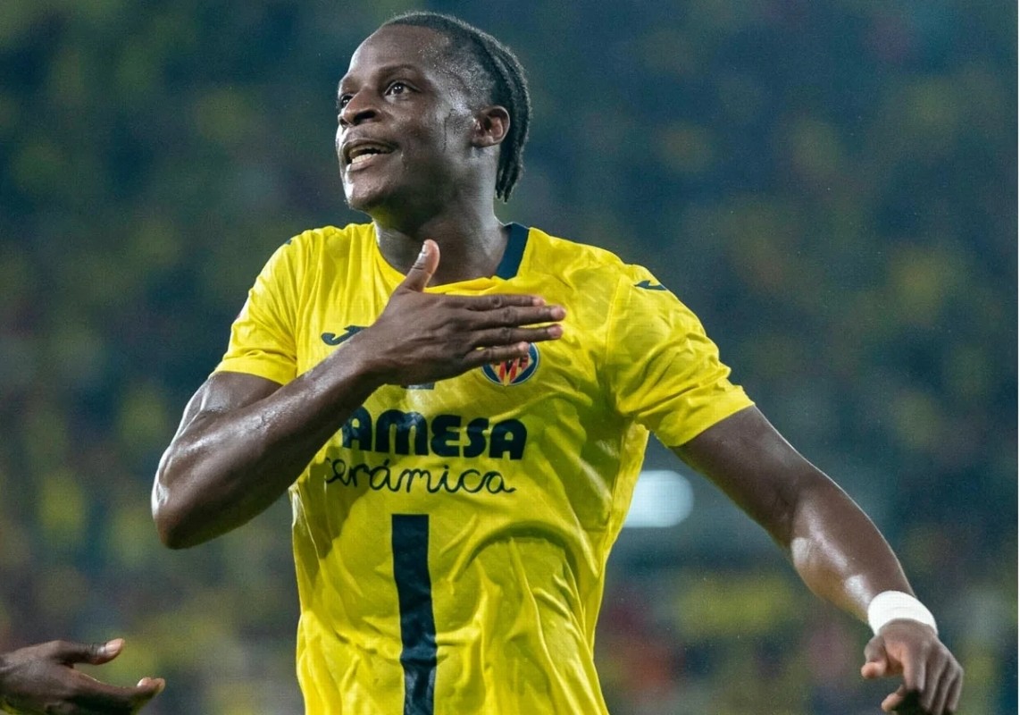 El Villarreal no descarta la salida de Etta Eyong