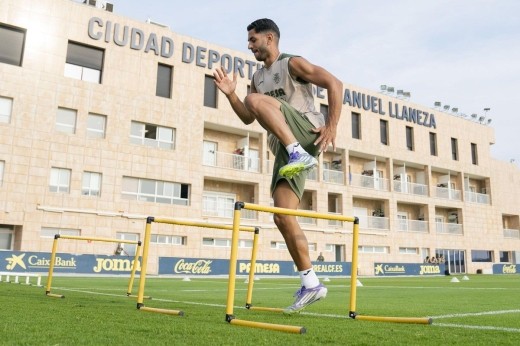 Última hora sobre Pépé, Foyth y Ayoze en una sesión con seis bajas