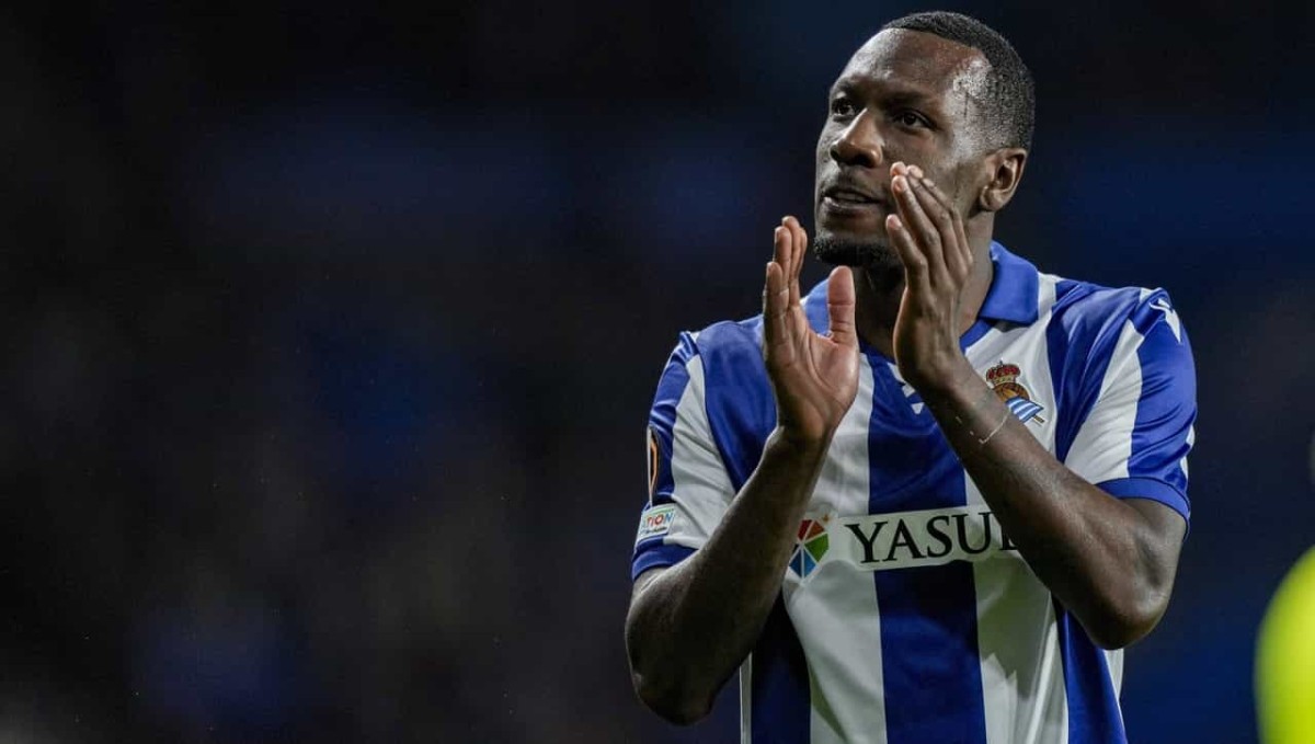 Sheraldo Becker tiene dos propuestas de equipos de LaLiga
