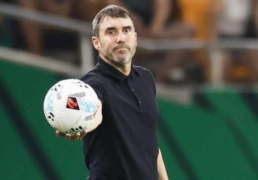 Coudet sobre Boyé, Toni Martínez, Mariano, Aleñá, Parada, la defensa y la derrota ante el Betis