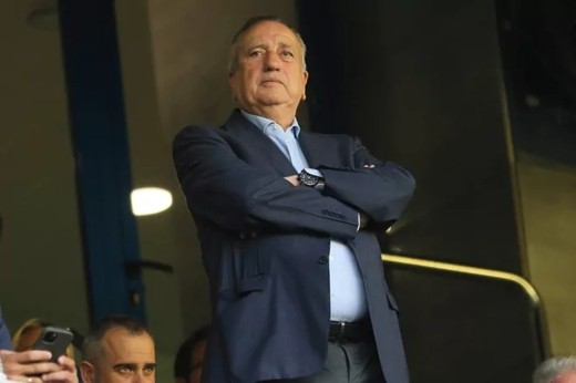El Villarreal prepara un miércoles frenético en el mercado de fichajes: dos fichajes y una venta