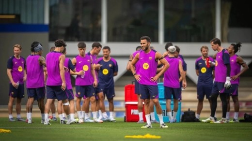 El Barcelona recupera un efectivo en el entrenamiento de este miércoles