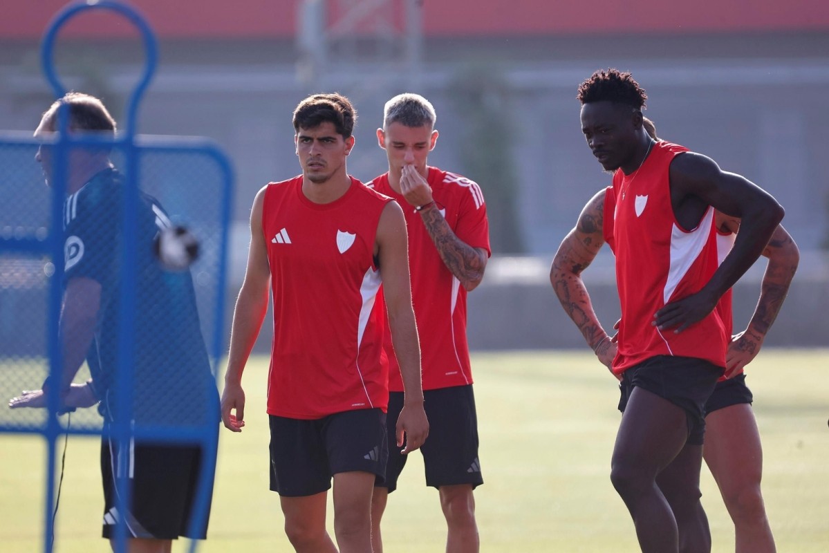 Nueva lesión en la delantera del Sevilla ¡Baja hasta después del parón de selecciones! Nueva lesión en la delantera del Sevilla ¡Baja hasta después del parón de selecciones!