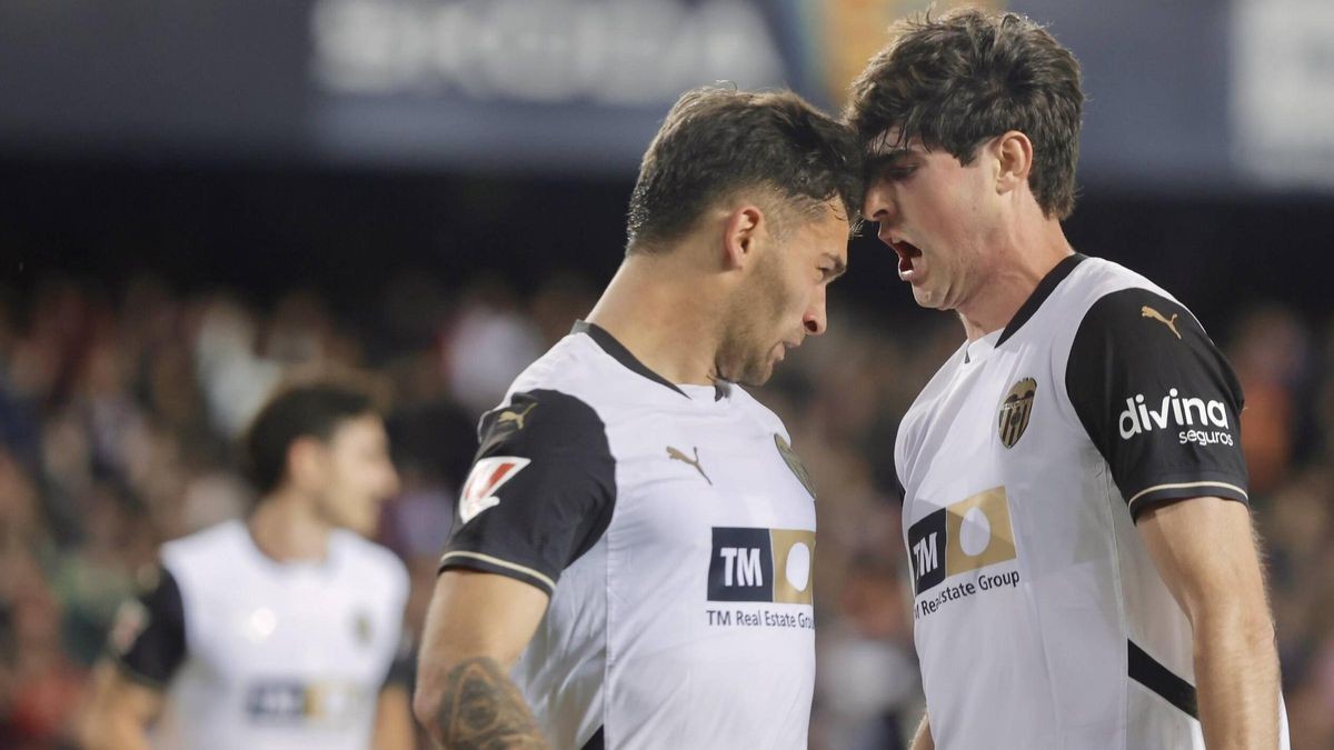 Alineación probable del Valencia ante el Getafe según la prensa especializada ¿Pepelu y Copete suplentes? Alineación probable del Valencia ante el Getafe según la prensa especializada ¿Pepelu y Copete suplentes?