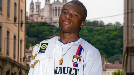 El Sevilla cierra la llegada de una joven promesa del Olympique de Lyon