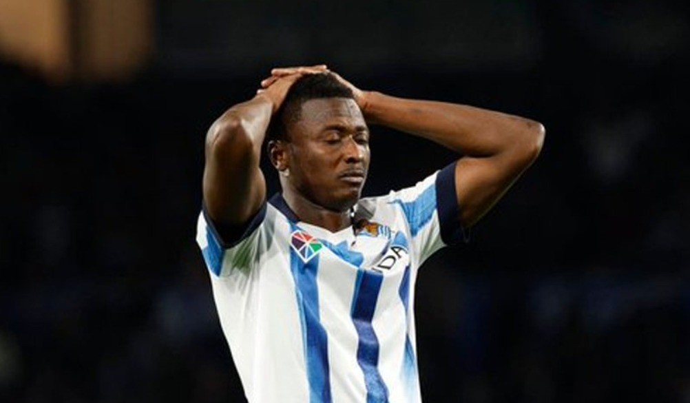 Se cae el fichaje de Umar Sadiq por el Girona y se quedará en la Real Sociedad Se cae el fichaje de Umar Sadiq por el Girona y se quedará en la Real Sociedad