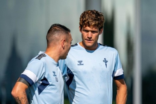 MARCA apuesta por el once tipo de Giráldez para enfrentarse al Girona, a la espera de Marcos Alonso y Starfelt