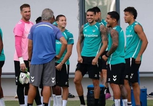 Marc Bartra regresa a la enfermería bética y se une a Deossa, Isco y Ricardo Rodríguez