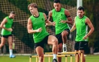 Dos nuevas bajas en el entrenamiento del Elche y última hora de Valera y Aguado