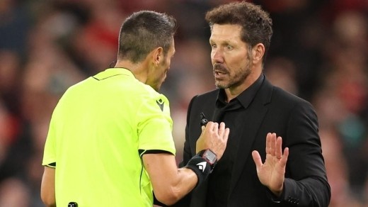 Simeone sobre Marcos Llorente, los cambios de Koke, Sorloth y Molina, su expulsión y la reacción del equipo