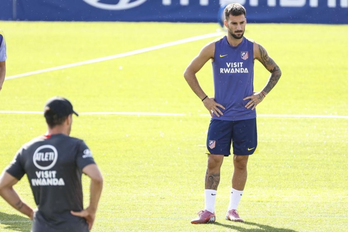 El Atlético fija las fechas de regreso de Álex Baena y Giménez El Atlético fija las fechas de regreso de Álex Baena y Giménez