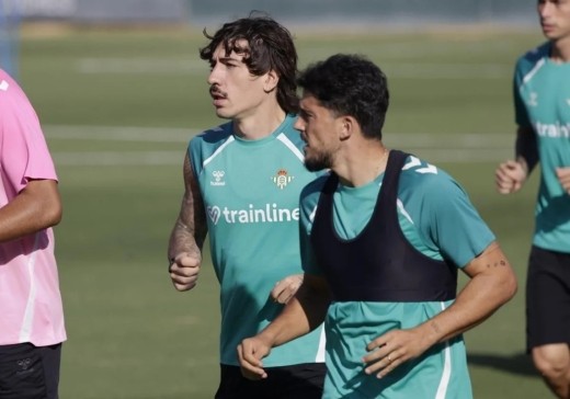 Pellegrini recupera a un jugador importante en el entrenamiento de este viernes
