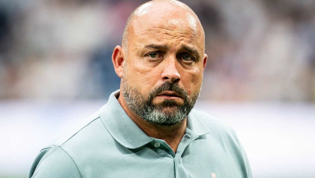 Manolo explica el motivo de la baja de Cabrera y los cambios de Terrats y Kike García