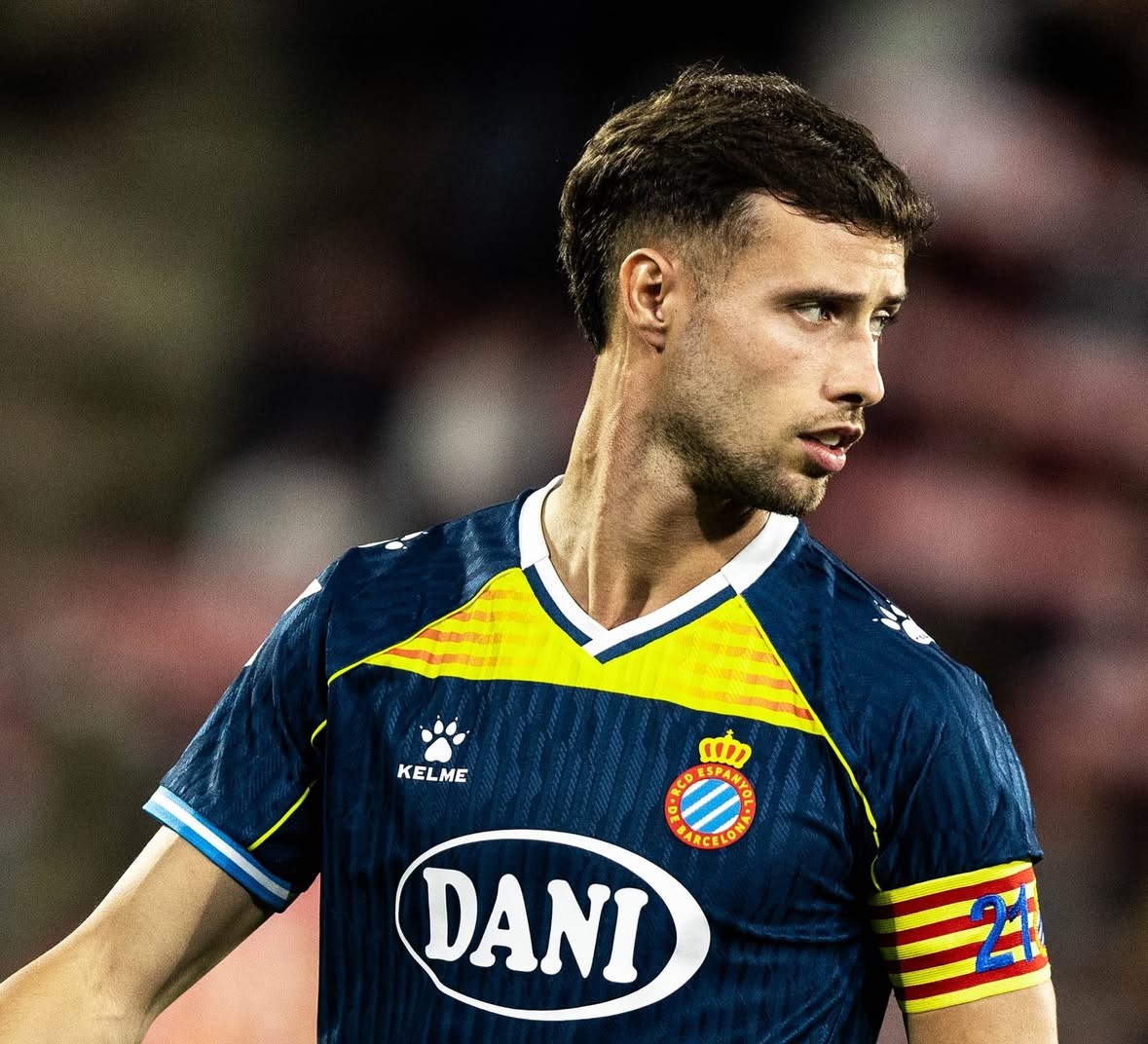 Alarma Javi Puado en el Espanyol por problemas en la rodilla Alarma Javi Puado en el Espanyol por problemas en la rodilla