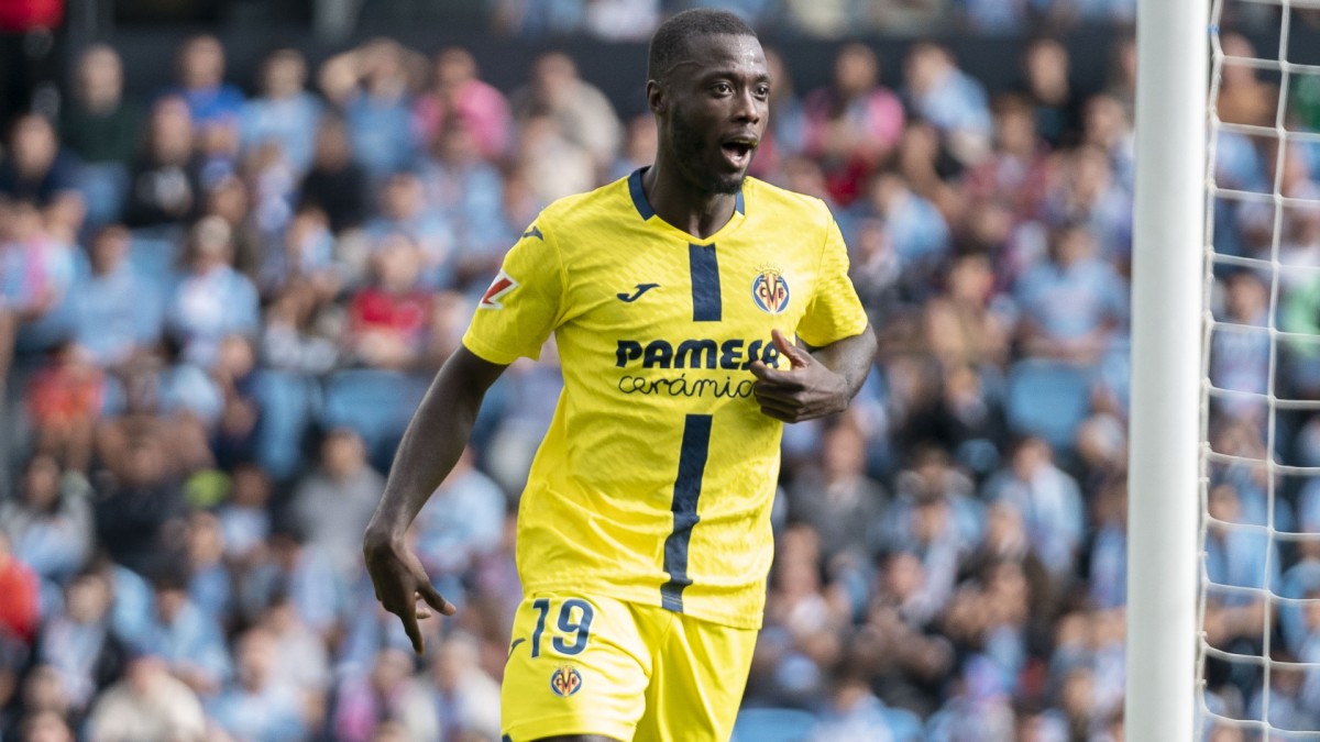 La decisión de Marcelino: posibles suplencias de Pépé y Pape Gueye ante el Real Betis La decisión de Marcelino: posibles suplencias de Pépé y Pape Gueye ante el Real Betis