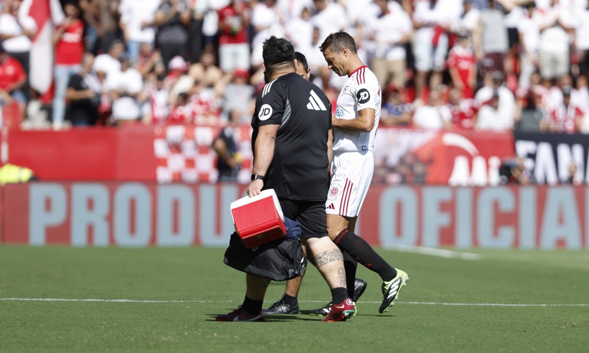 Azpilicueta cae lesionado ante el Mallorca Azpilicueta cae lesionado ante el Mallorca