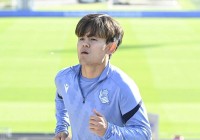 Sigue la preocupación con Take Kubo en la Real Sociedad