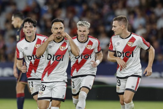 El once de Íñigo Pérez en Conference deja definida la alineación ante el Alavés