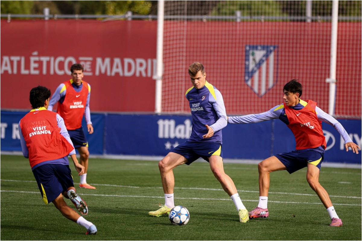 Simeone ensaya once para enfrentarse al Real Betis