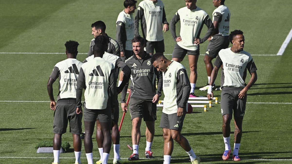 Novedades en el entrenamiento del Real Madrid: Huijsen, Asencio, Carvajal, Arnold y Ceballos Novedades en el entrenamiento del Real Madrid: Huijsen, Asencio, Carvajal, Arnold y Ceballos