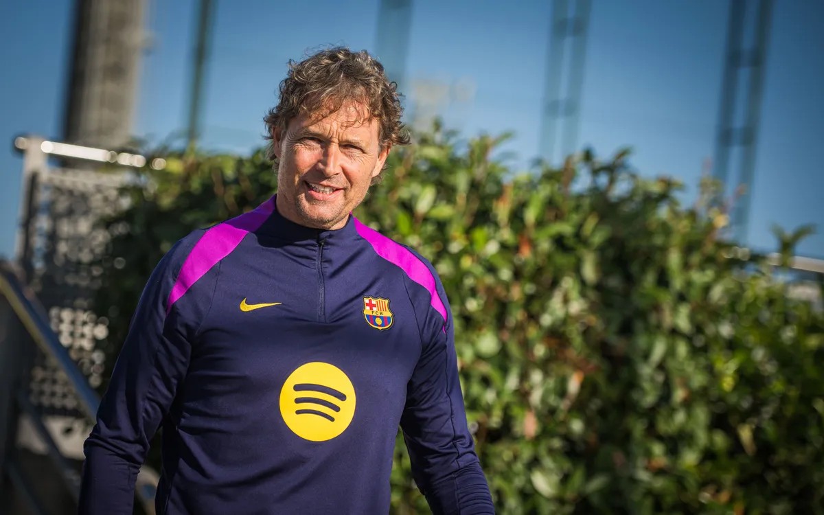 Rueda de prensa de Marcus Sorg sobre Flick, centrales, Vinicius, Lamine ... Rueda de prensa de Marcus Sorg sobre Flick, centrales, Vinicius, Lamine ...
