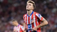 Pablo Barrios sufre una lesión muscular ante el Real Betis Pablo Barrios sufre una lesión muscular ante el Real Betis