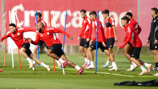 El Sevilla recupera a tres efectivos importantes en la sesión de este jueves El Sevilla recupera a tres efectivos importantes en la sesión de este jueves