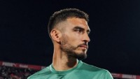 Gazzaniga podría ser suplente ante el Alavés y Livakovic sería el titular Gazzaniga podría ser suplente ante el Alavés y Livakovic sería el titular