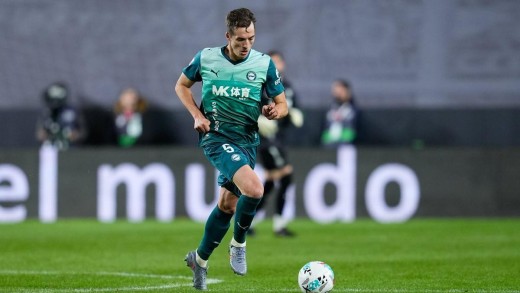 Coudet recupera a Jon Pacheco para el partido ante el Girona Coudet recupera a Jon Pacheco para el partido ante el Girona