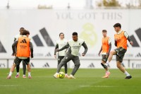 MARCA informa sobre un ensayo de Xabi Alonso para enfrentarse al Rayo Vallecano MARCA informa sobre un ensayo de Xabi Alonso para enfrentarse al Rayo Vallecano