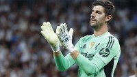Courtois y Valverde encienden las alarmas: pruebas médicas tras el empate en Vallecas Courtois y Valverde encienden las alarmas: pruebas médicas tras el empate en Vallecas