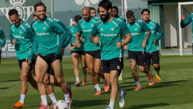El Real Betis suma tres nuevas bajas muy importantes en el entrenamiento de este martes