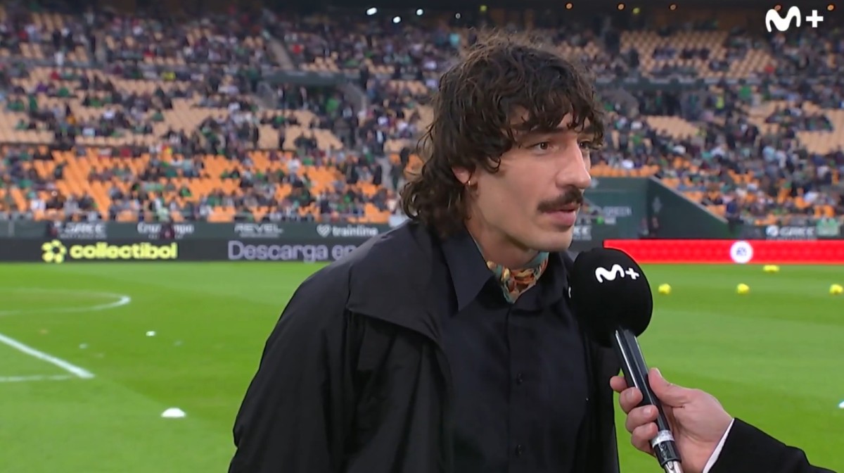 Bellerín habla sobre su lesión, la baja de Isco y el momento de Fornals