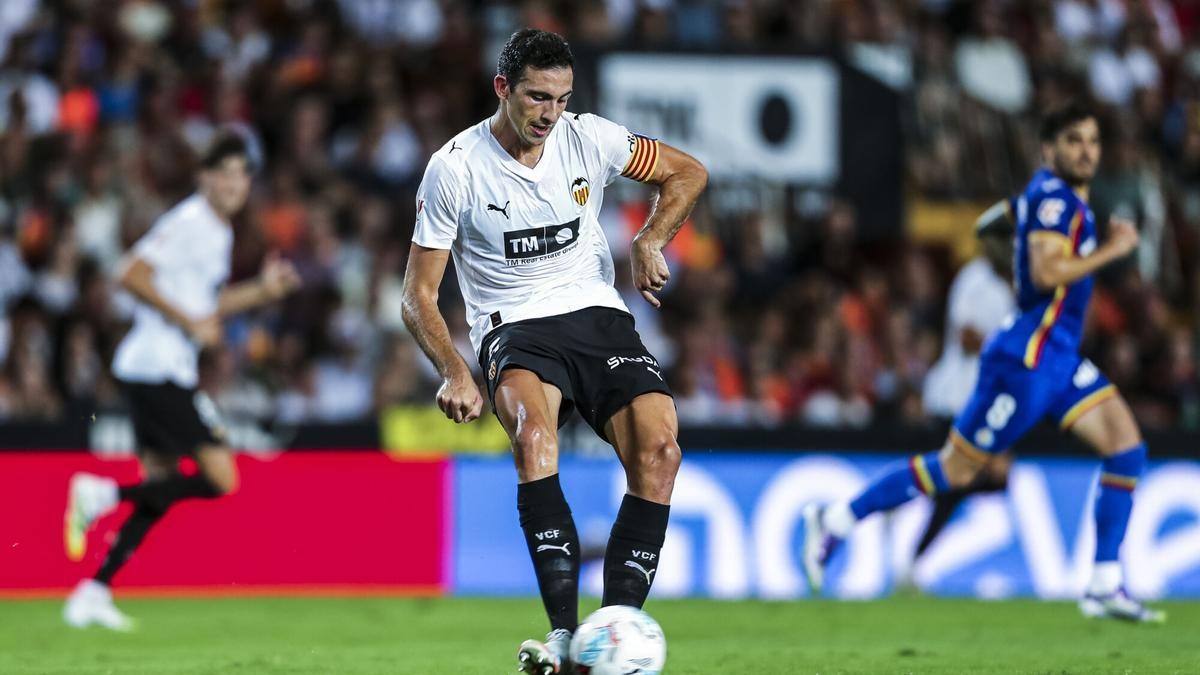 César Tàrrega, baja ante el Atlético de Madrid