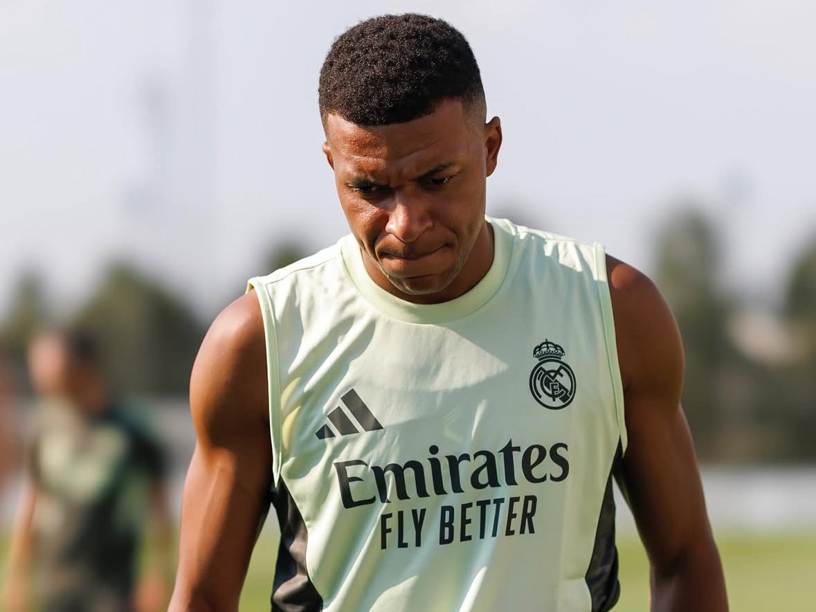 Mbappé, seria duda para el partido ante el Alavés
