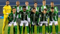 El once del Real Betis para enfrentarse al Rayo queda definido tras el partido de Europa League