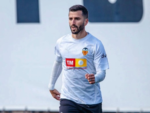 El Valencia suma dos nuevas bajas muy importantes. y última hora sobre Javi Guerra El Valencia suma dos nuevas bajas muy importantes. y última hora sobre Javi Guerra