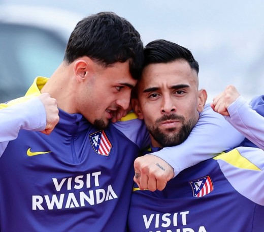 Simeone ensaya once con alguna sorpresa para enfrentarse al Girona Simeone ensaya once con alguna sorpresa para enfrentarse al Girona