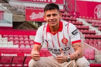 El Girona hace oficial el fichaje de Claudio Echeverri