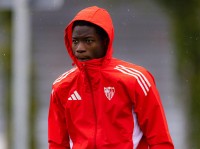 El Sevilla se ejercita con diez bajas este miércoles El Sevilla se ejercita con diez bajas este miércoles