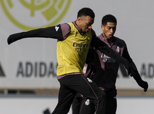 Alineación probable del Real Madrid para enfrentarse al Villarreal según AS y MARCA