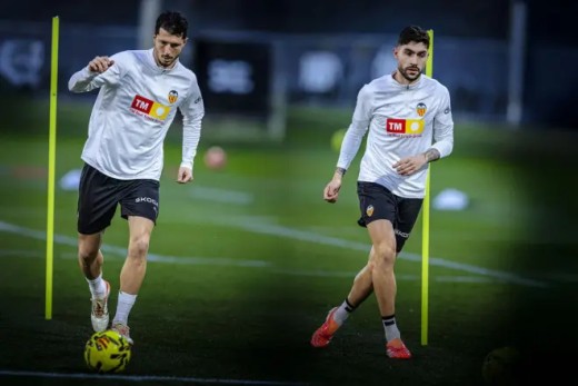 El Valencia ya cuenta con Guido Rodríguez y Unai Núñez en una sesión sin Tárrega El Valencia ya cuenta con Guido Rodríguez y Unai Núñez en una sesión sin Tárrega