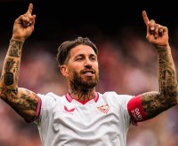 Sergio Ramos se ofrece al Sevilla para volver a jugar