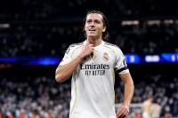 Álvaro Carreras ya no es indiscutible y se abre el debate en el lateral izquierdo Álvaro Carreras ya no es indiscutible y se abre el debate en el lateral izquierdo