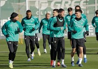 Última hora sobre las molestias de Antony, Cucho Hernández, Bellerín y Chimy Ávila Última hora sobre las molestias de Antony, Cucho Hernández, Bellerín y Chimy Ávila