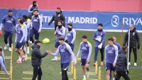 Simeone ensaya once para enfrentarse al Barcelona