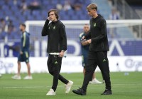 Mastantuno, Huijsen y Carreras serán baja ante el Celta de Vigo Mastantuno, Huijsen y Carreras serán baja ante el Celta de Vigo