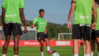 Bryan Gil, Lemar, Blind, and Álex Moreno absent from Girona's training this Tuesday