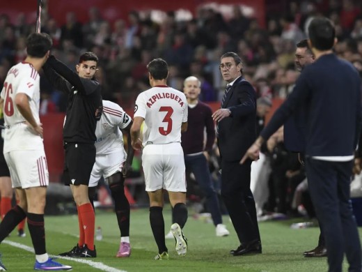 ¡Azpilicueta vuelve a caer lesionado!