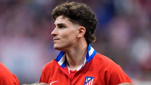 Julián Álvarez injures his ankle against Arsenal